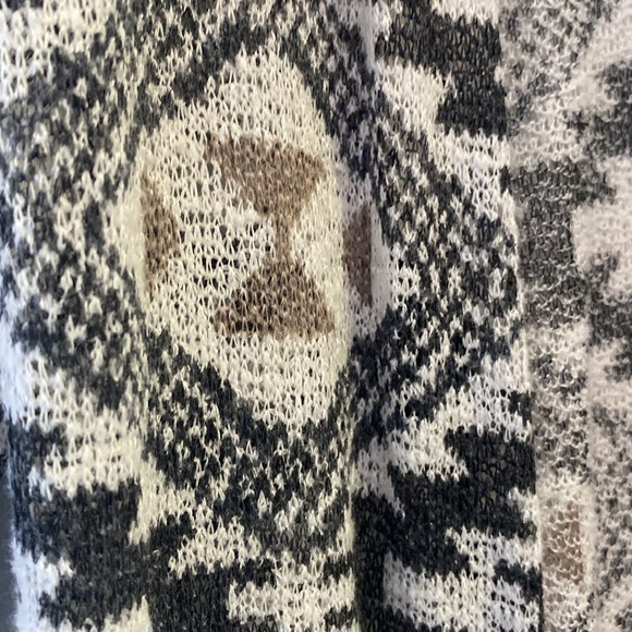 Aztec cardigan - Picture 2 of 4